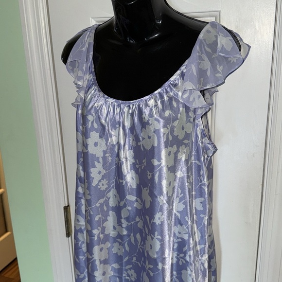 Oscar De La Renta Pink Label Vintage Lavender Soft Floral Nightgown Size Large - Picture 2 of 7